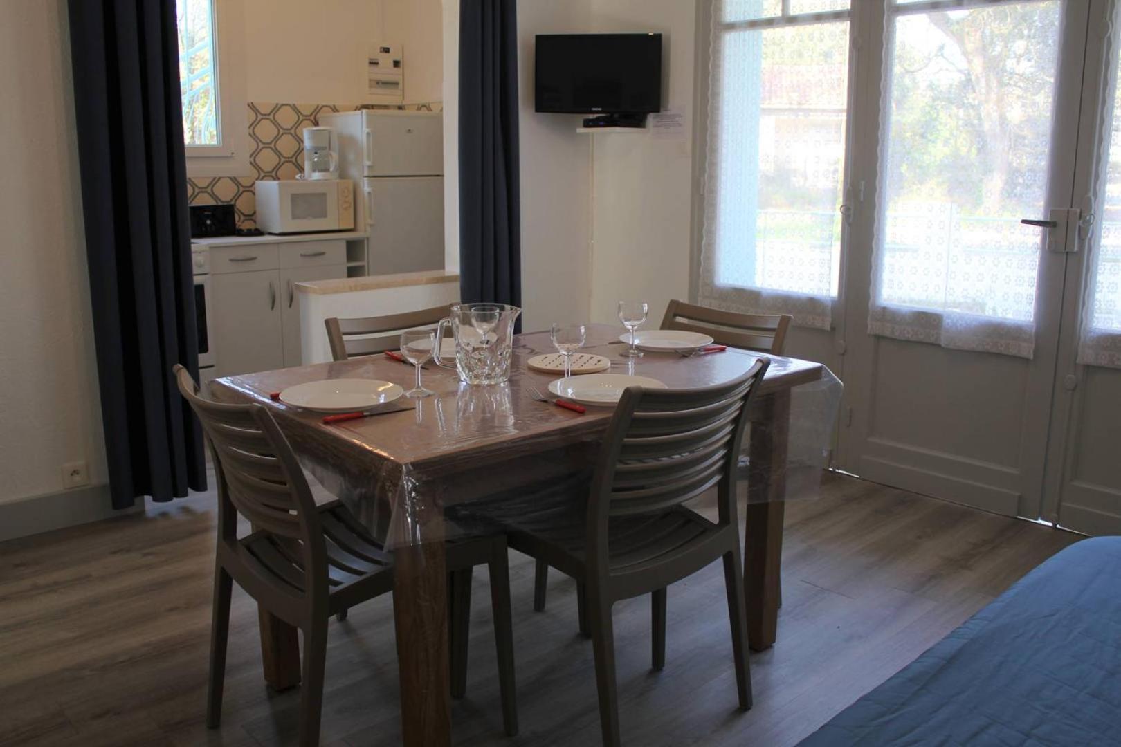 Ronce-Les-Bains - Appartement Rez-De-Chaussee Droit - 90M De La Plage Exterior foto